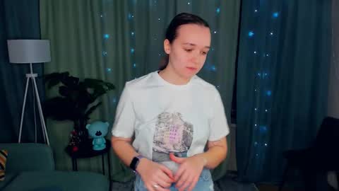 Snapshot of michelinabalasubramani chatting on 03-17-26, 06:00 Tory online show from 03-17-26, 06:00