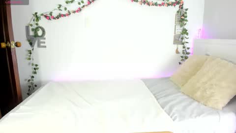 Michell online show from 10-16-25, 12:22