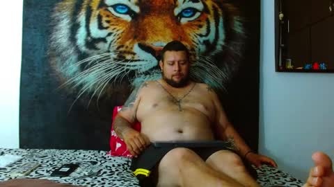 Snapshot of michell_myers chatting on 01-17-25, 08:33 michell_myers online show from 01-17-25, 08:33