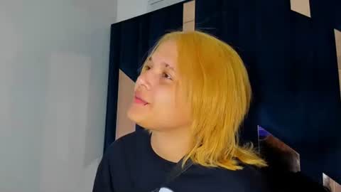 michell_rs online show from 09-21-25, 03:08