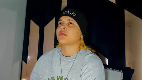 michell_rs online show from 09-22-25, 03:19