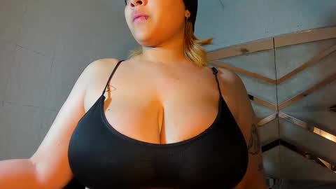 michell_rs online show from 10-18-25, 07:20