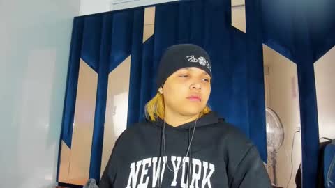 michell_rs online show from 10-30-25, 04:14