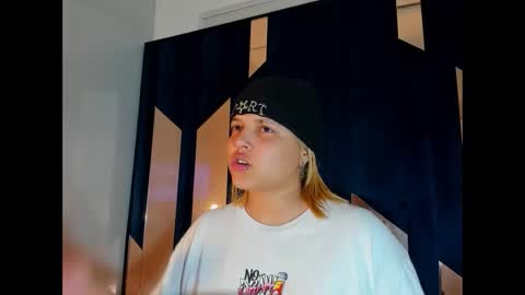 michell_rs online show from 12-17-25, 03:12