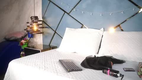 michell_starrr online show from 05-19-26, 03:13