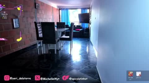 Snapshot of michelle_delatorre chatting on 07-15-26, 02:11 MICHELLE DE LA TORRE online show from 07-15-26, 02:11