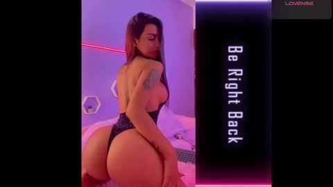 michelle_madson_ online show from 10-28-25, 12:41