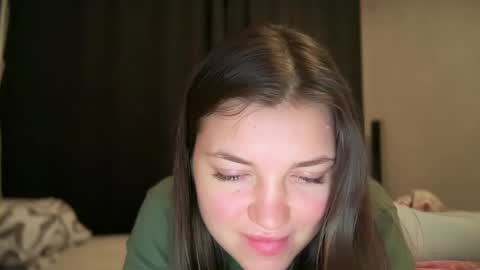 Snapshot of michelle_mir chatting on 02-01-25, 07:23 Michelle online show from 02-01-25, 07:23