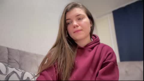Snapshot of michelle_mir chatting on 03-01-25, 01:51 Michelle online show from 03-01-25, 01:51