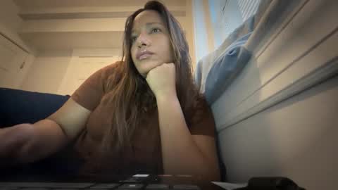 Anne Michelle online show from 12-13-25, 08:25