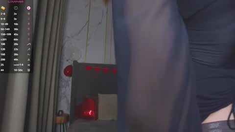 Snapshot of michellehaynes chatting on 02-09-26, 04:33 michelle online show from 02-09-26, 04:33