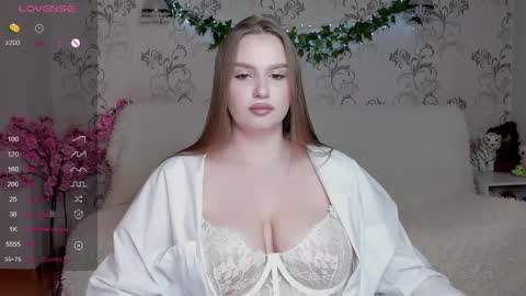 michellemilerr online show from 01-10-26, 07:43