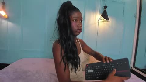 michellepose online show from 11-28-25, 12:08