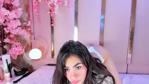 Michelle  online show from 11-09-25, 09:13