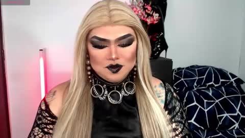 Michelle online show from 11-16-25, 06:24