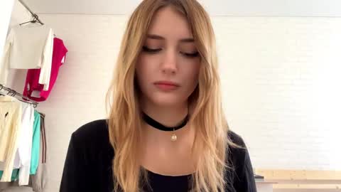 Jenny online show from 05-16-26, 06:21