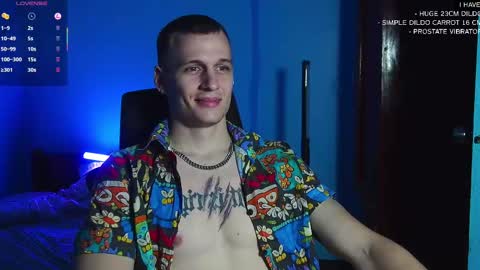 Mickey online show from 03-10-25, 01:43