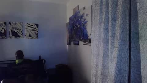 mickeyj021784274 online show from 02-28-26, 12:44