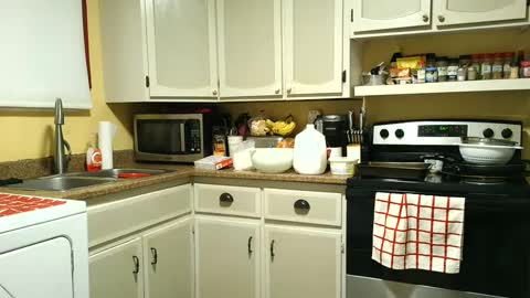 Snapshot of mickeyshyne69 chatting on 03-05-25, 08:53 Mickey online show from 03-05-25, 08:53