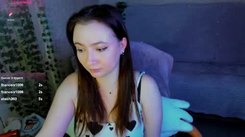 Snapshot of mickywood chatting on 07-28-26, 04:50 Micky online show from 07-28-26, 04:50