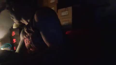 middle123456783939 online show from 11-18-25, 04:06