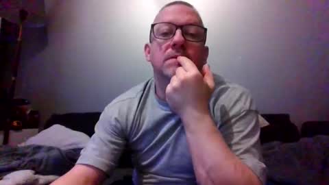 Snapshot of middleton2021 chatting on 02-27-26, 02:44 middleton2021 online show from 02-27-26, 02:44