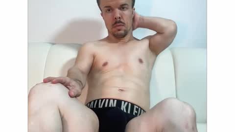 Aaron online show from 10-11-25, 02:00