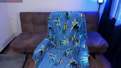 Blue online show from 02-15-25, 02:33