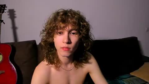 Max online show from 07-21-26, 05:37
