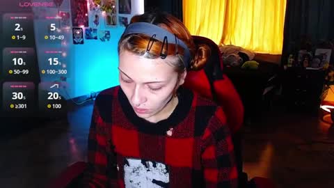 Pola  INDEPENDENT MODEL online show from 02-22-26, 07:56