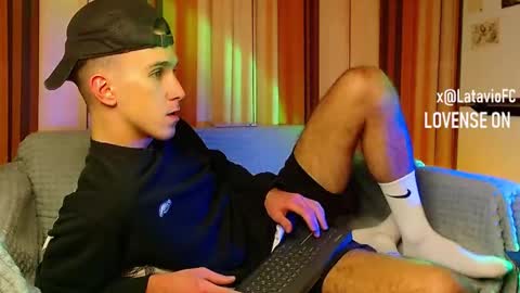 Snapshot of midnighter__ chatting on 11-21-25, 12:48 Alexey or just Alex online show from 11-21-25, 12:48