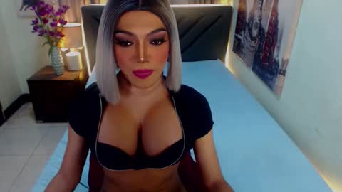 Snapshot of midnightscentxx chatting on 09-29-25, 06:18 KATE online show from 09-29-25, 06:18