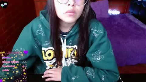 Snapshot of midoriquinn chatting on 05-13-26, 04:26 Midori 7u7 online show from 05-13-26, 04:26