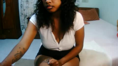 Snapshot of miel_07 chatting on 03-15-26, 07:14 miel_07 online show from 03-15-26, 07:14