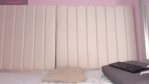 miel online show from 11-20-25, 12:05