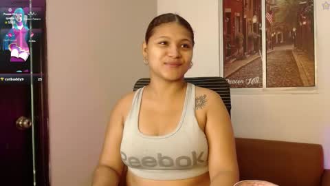 Snapshot of miel_alisha chatting on 05-07-26, 01:27 miel online show from 05-07-26, 01:27