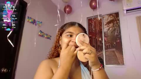 Snapshot of miel_alisha chatting on 05-20-26, 01:28 miel online show from 05-20-26, 01:28