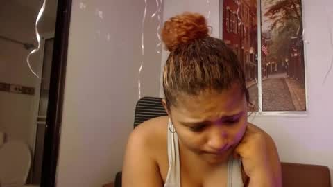 Snapshot of miel_alisha chatting on 05-29-26, 12:03 miel online show from 05-29-26, 12:03