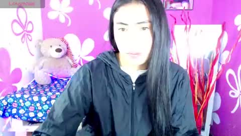 Snapshot of miela_doll chatting on 07-14-26, 11:16 Nicole online show from 07-14-26, 11:16