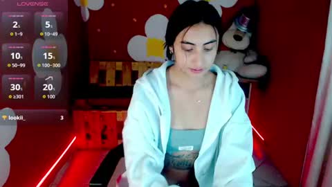 Snapshot of miela_doll chatting on 08-08-26, 11:34 Nicole online show from 08-08-26, 11:34