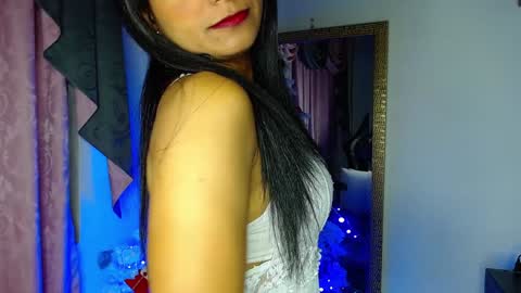 Snapshot of mielsquirt chatting on 12-14-24, 08:34 mielsquirt online show from 12-14-24, 08:34