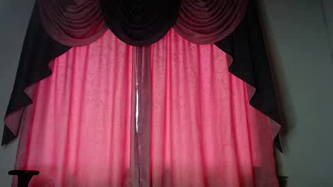 Snapshot of mielsquirt chatting on 02-06-25, 12:26 mielsquirt online show from 02-06-25, 12:26