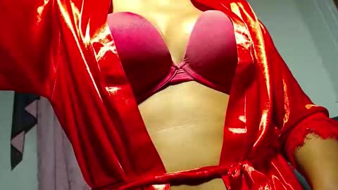 Snapshot of mielsquirt chatting on 09-23-25, 08:28 mielsquirt online show from 09-23-25, 08:28