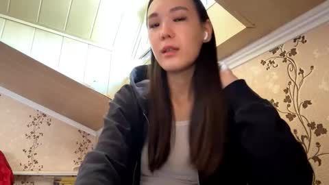 Snapshot of migdaliafenlon chatting on 09-21-25, 08:16 Nova online show from 09-21-25, 08:16