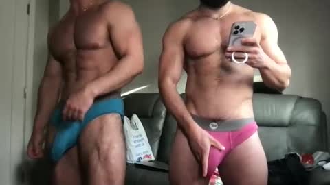 mightbesterling online show from 11-30-25, 04:00