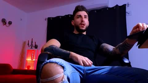 MightyAaron online show from 11-03-25, 04:14