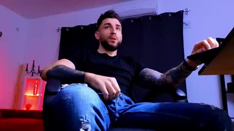 MightyAaron online show from 02-06-26, 05:01