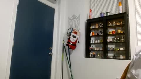 Snapshot of mightymandingo chatting on 12-20-25, 03:02 Mightymandingo online show from 12-20-25, 03:02