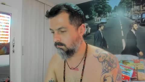 Miguel Angel online show from 05-12-26, 01:41