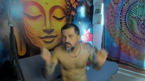 Miguel Angel online show from 05-26-26, 02:02